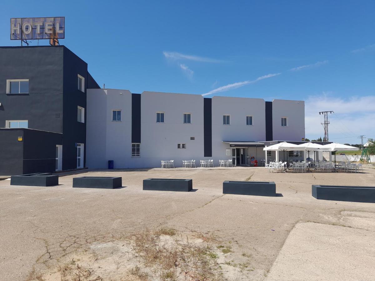 Hotel Oriana Badajoz Buitenkant foto